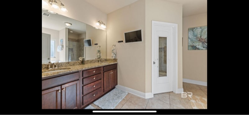 Building Photo - 6037 Andhurst Dr