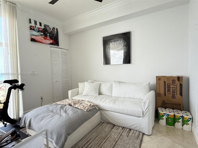 Building Photo - 18101 Collins Ave