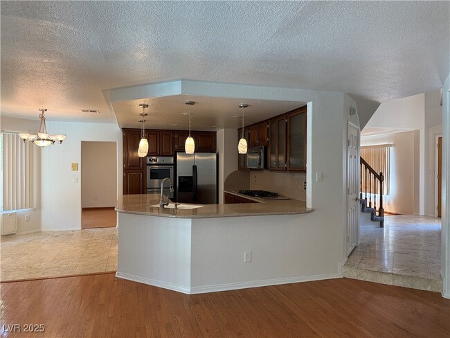 Building Photo - 8224 Tivoli Cove Dr