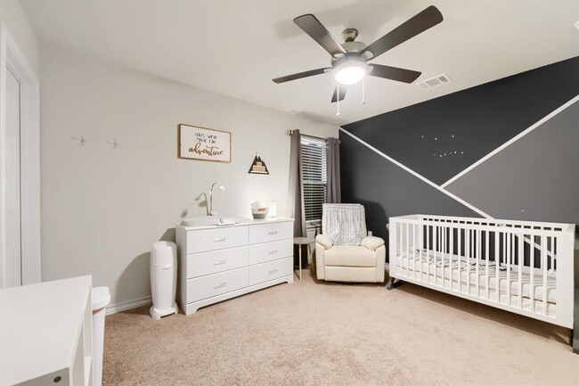 Building Photo - 12004 Cimaizon Dr