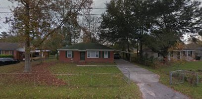 Brick Home with Carport and large fenced in yard - Brick Home with Carport and large fenced  in yard