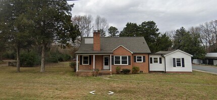 Building Photo - 2225 Rama Rd