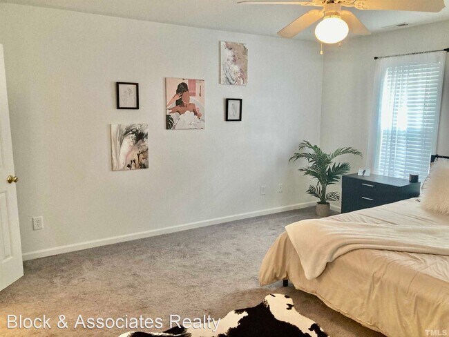 Building Photo - 2 br, 2 bath House - 46 Signet Drive