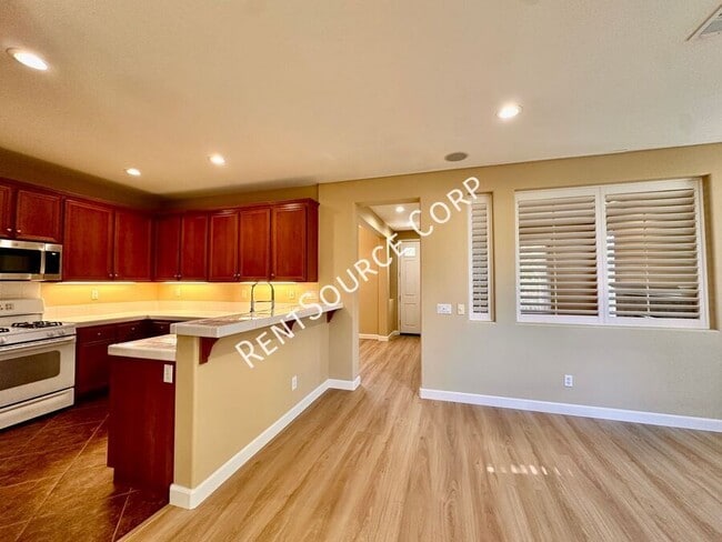 Building Photo - 24162 Willowbrooke Ct