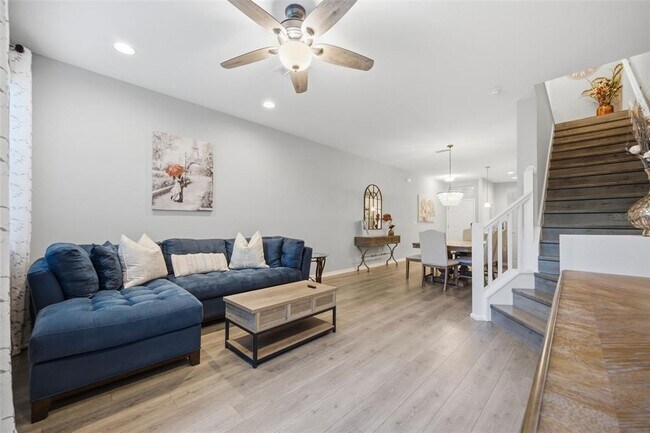 Building Photo - 30138 Southwell Ln