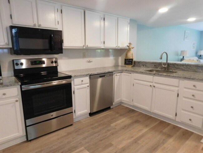 Building Photo - 113 Shipyard Dr