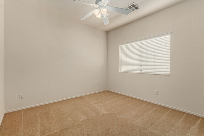 Building Photo - Chandler 4 Bedroom - 2.5 Bathroom with Pri...
