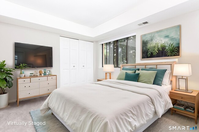 Building Photo - 25 Stanley St