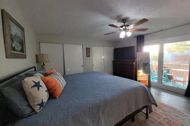 Building Photo - 14521 Catalina Cir