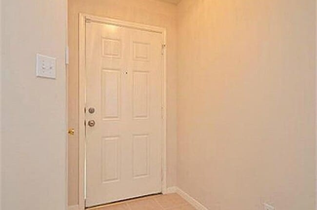 Building Photo - 19607 Swan Valley Dr