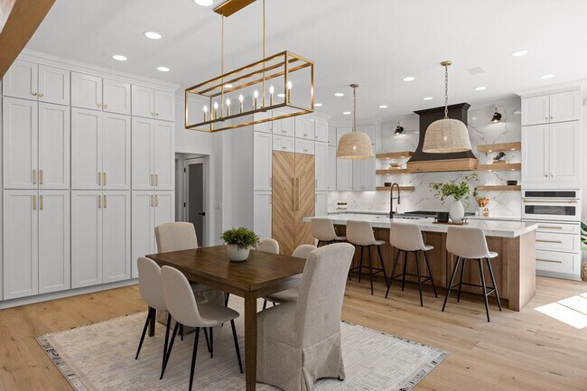 Building Photo - 1103 Centennial Dr