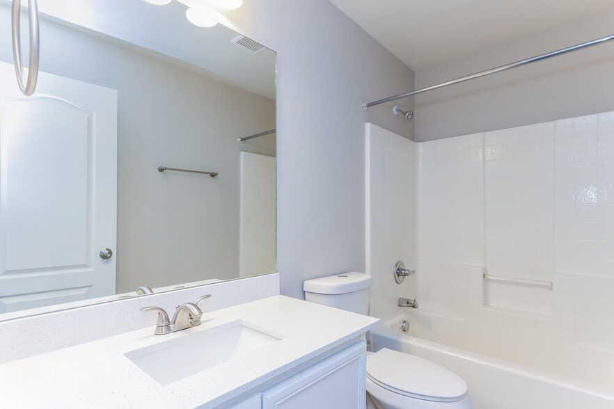 Building Photo - 7450 Easingwold Dr
