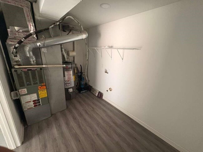 Building Photo - 259 Mediterranean Ln