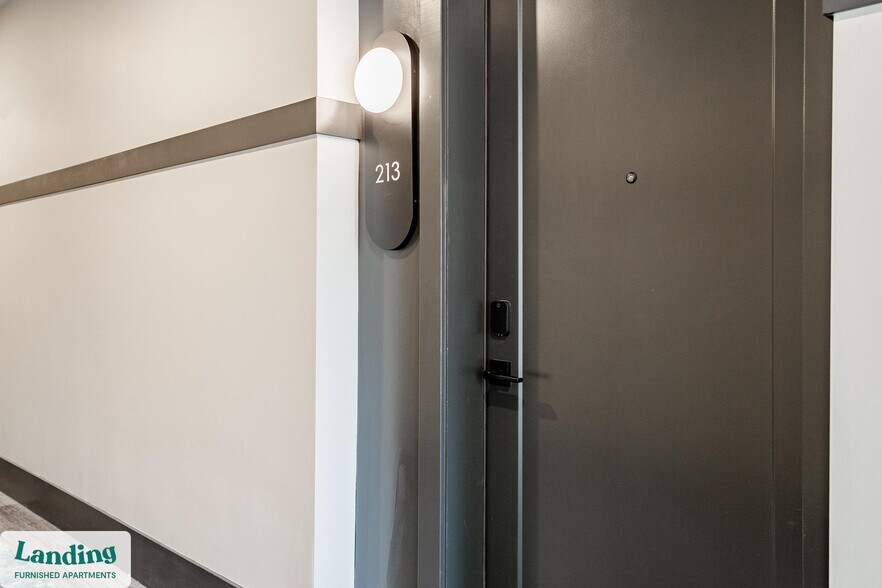 Building Photo - 357 E 500 S