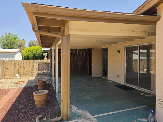 Building Photo - 601 Corona St