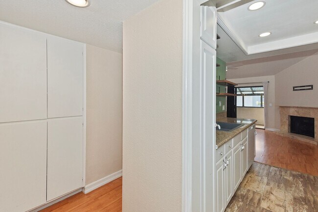 Building Photo - Your New Home Awaits