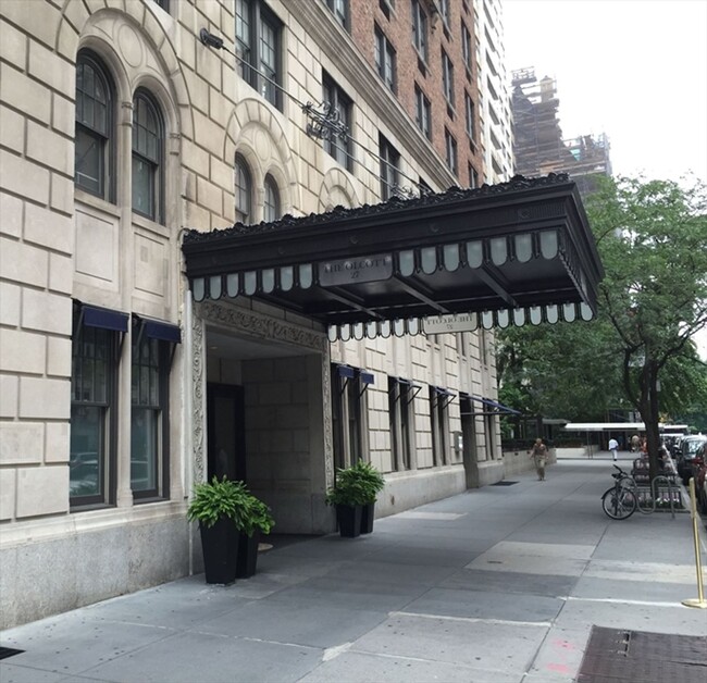 Building Photo - 27 W 72nd St