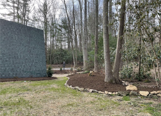 Building Photo - Fairview Rental!