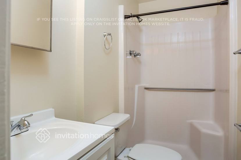Building Photo - 307 SW 77th Terrace