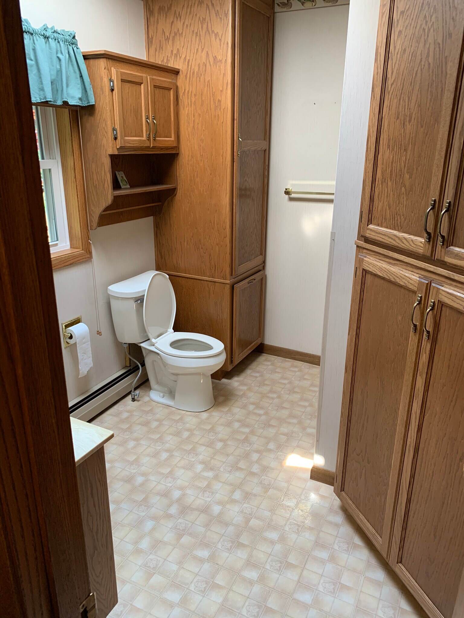 Bathroom 1 - N2118 Schacht Rd
