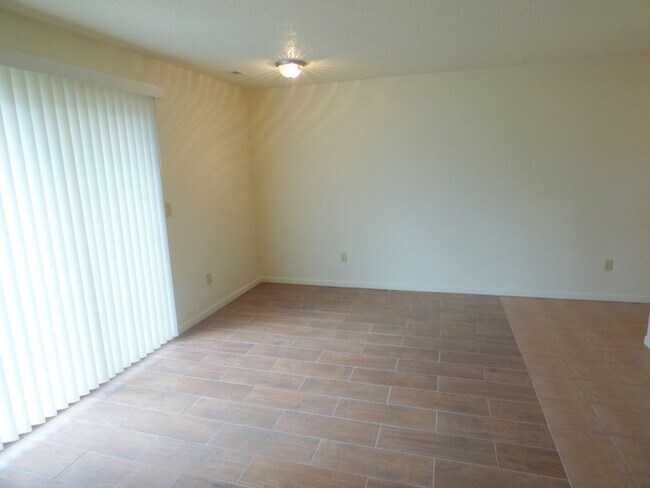 Building Photo - 6102 Guild Dr