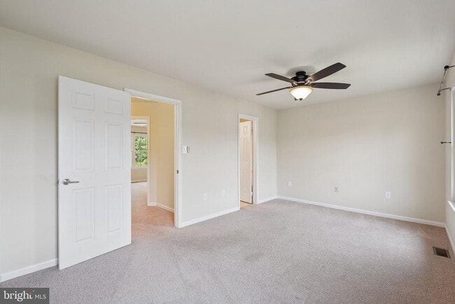 Building Photo - 523 Blacksburg Terrace NE