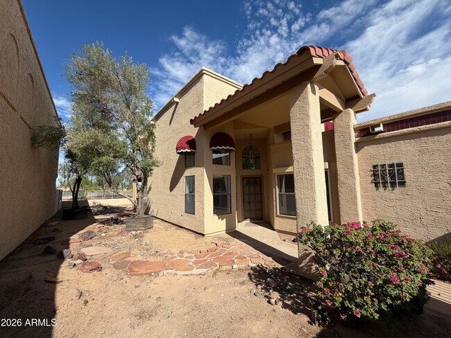 Building Photo - 4548 E Shomi St