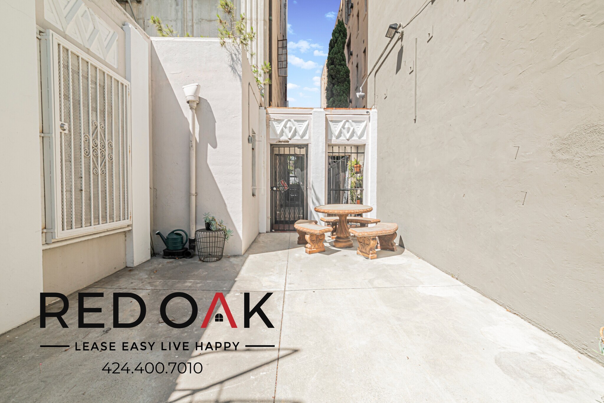 Building Photo - 535 S Gramercy Pl