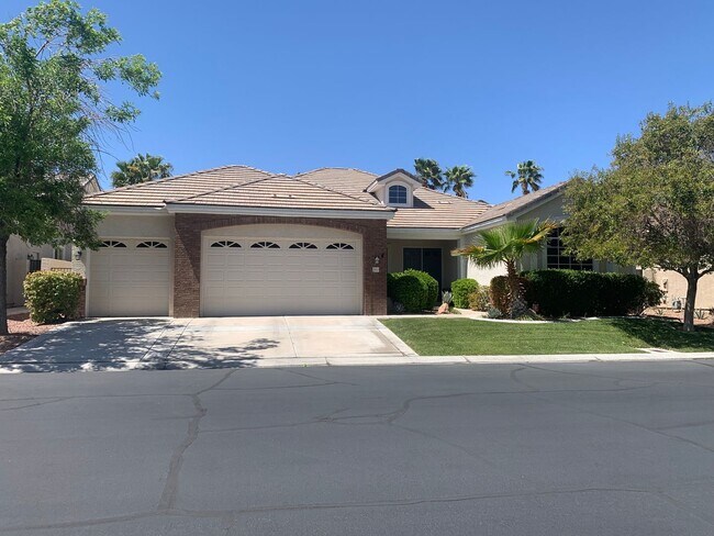Building Photo - Gated Meticulous Summerlin Home