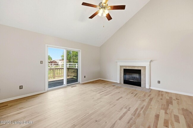 Building Photo - 4029 Orchard Lake Dr