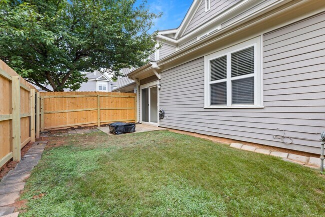 Building Photo - Move-In Ready 3-Bed Home in Villages at Ha...