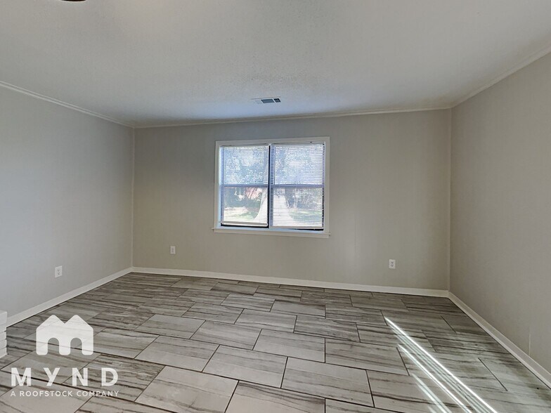Building Photo - 4202 Knight Arnold Rd