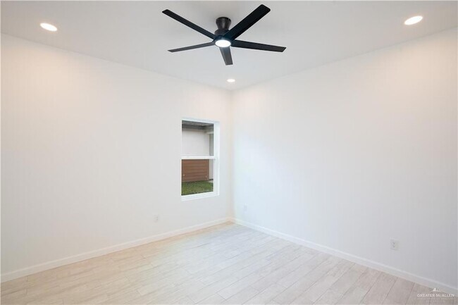 Building Photo - 3548 Hidalgo Cir