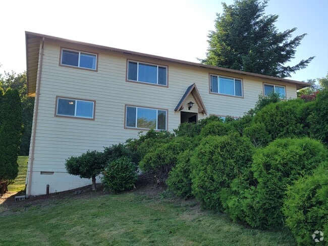 Building Photo - 1343 NW Drake Way