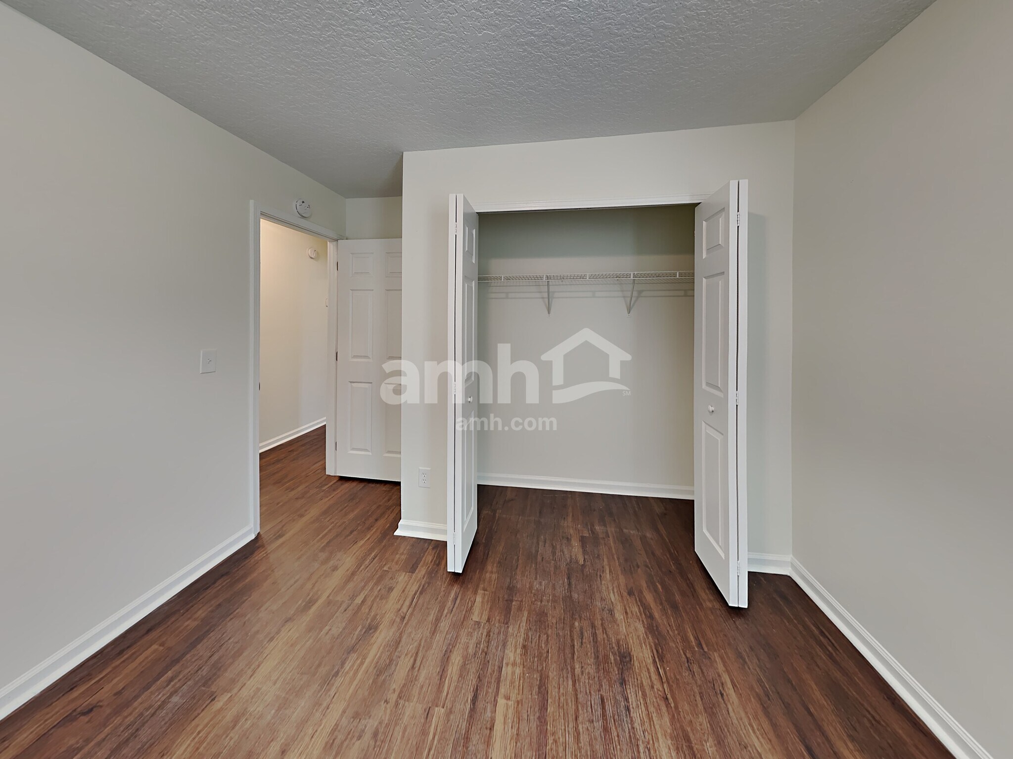 Building Photo - 11373 Chapelgate Ln