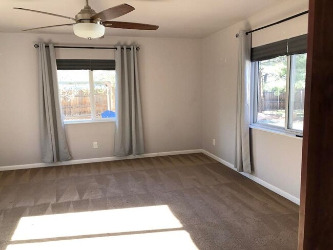 Building Photo - Charming 4 Bd, 2 Ba, Ranch Home in D-12 School District, close to Downtown, Trails and Ft. Carson