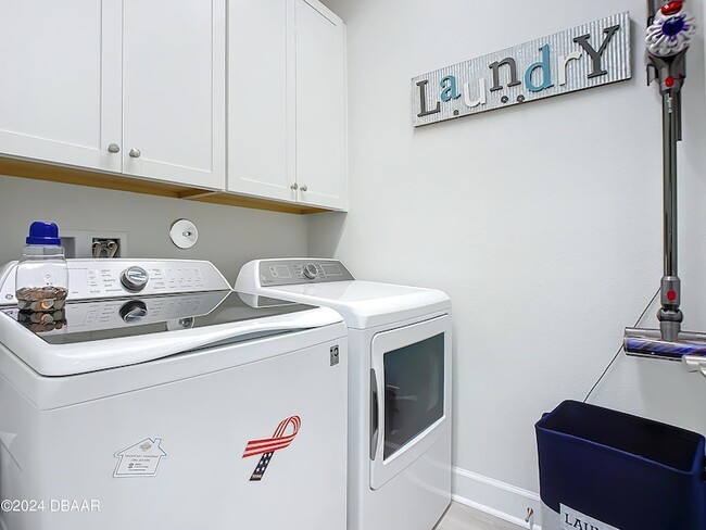 Building Photo - 538 High Tide Ln