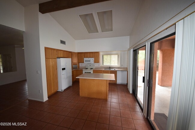 Building Photo - 5120 E Woodgate Ln