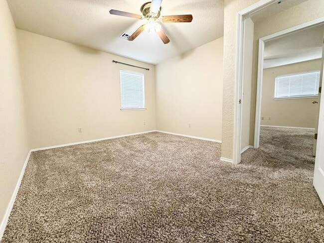 Building Photo - ***508-D NW 5 Street***