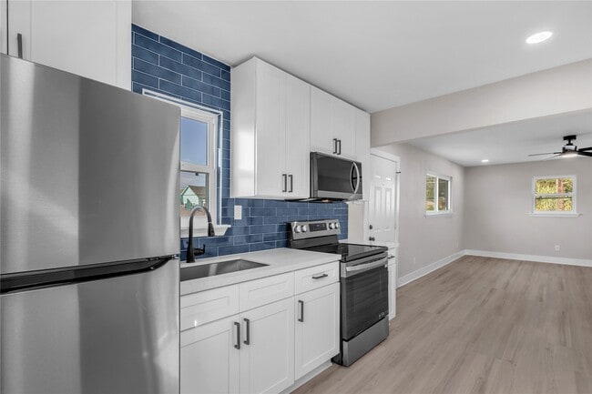 Building Photo - 2919 Avenue K