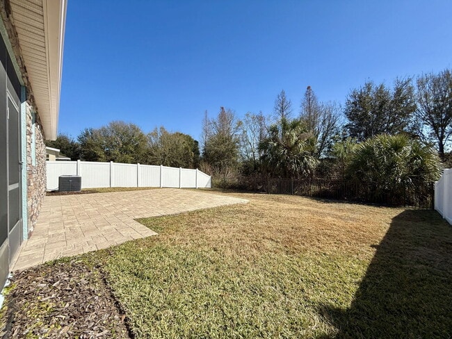 Building Photo - 10551 Park Meadowbrooke Dr