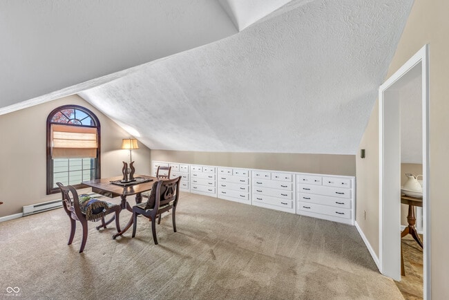 Building Photo - 850 N Butler Ave