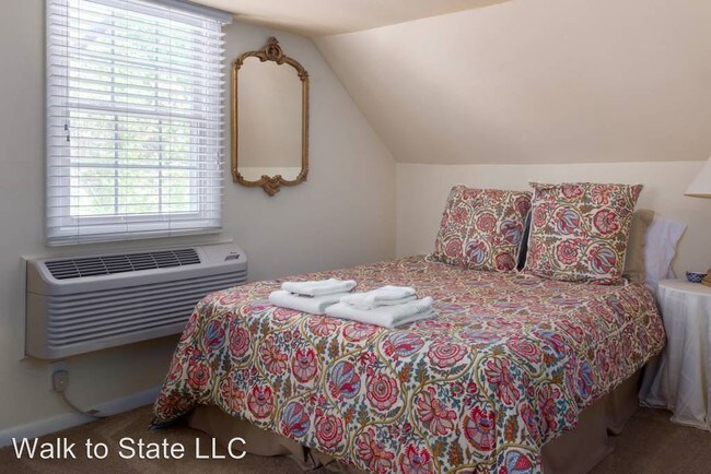 Building Photo - 721 Georgetown Rd