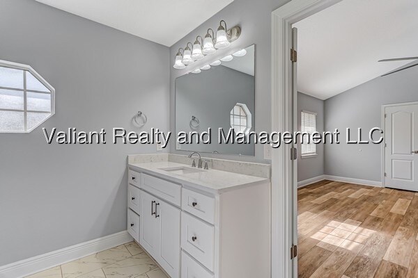 Building Photo - 13807 Carters Grove Ln