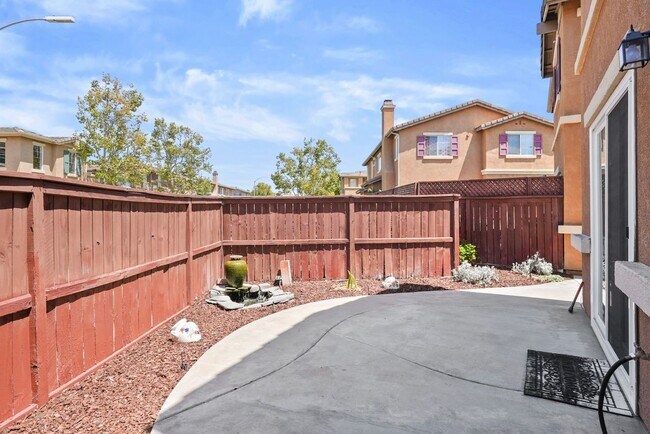 Building Photo - 39908 Millbrook Way
