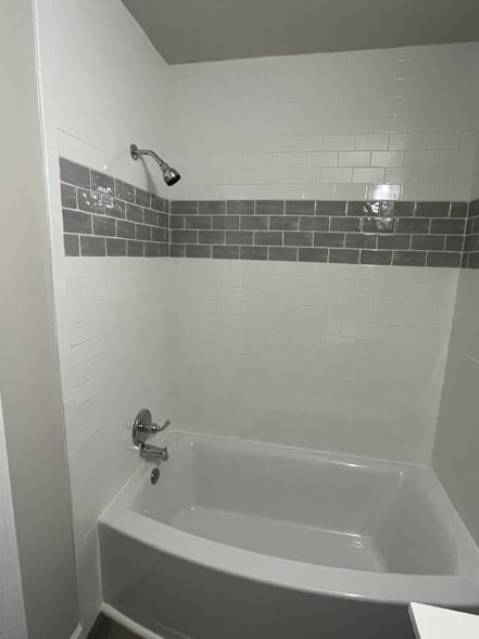 Building Photo - 602 Alison Ct