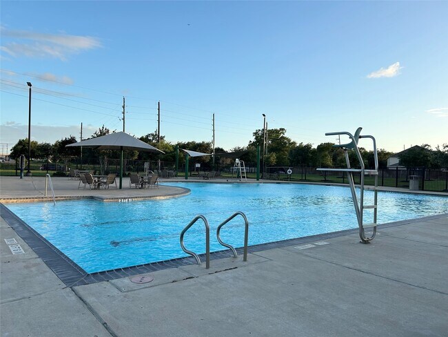 Building Photo - 3207 Tall Sycamore Trail