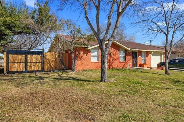 Building Photo - 802 La Fiesta Dr