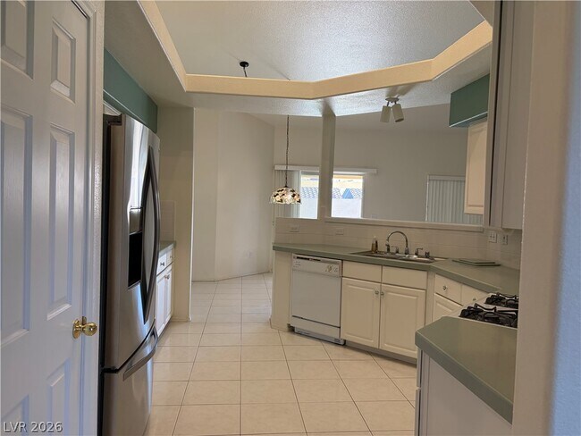 Building Photo - 5708 Owl Butte Ct
