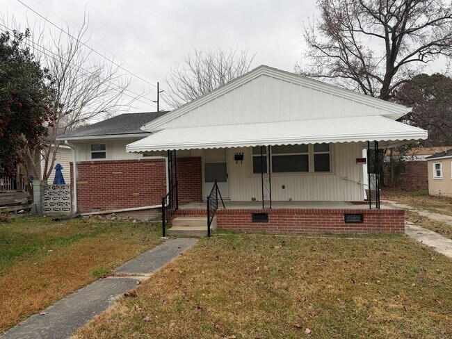 Primary Photo - Updated 3 bedroom home with large front porch